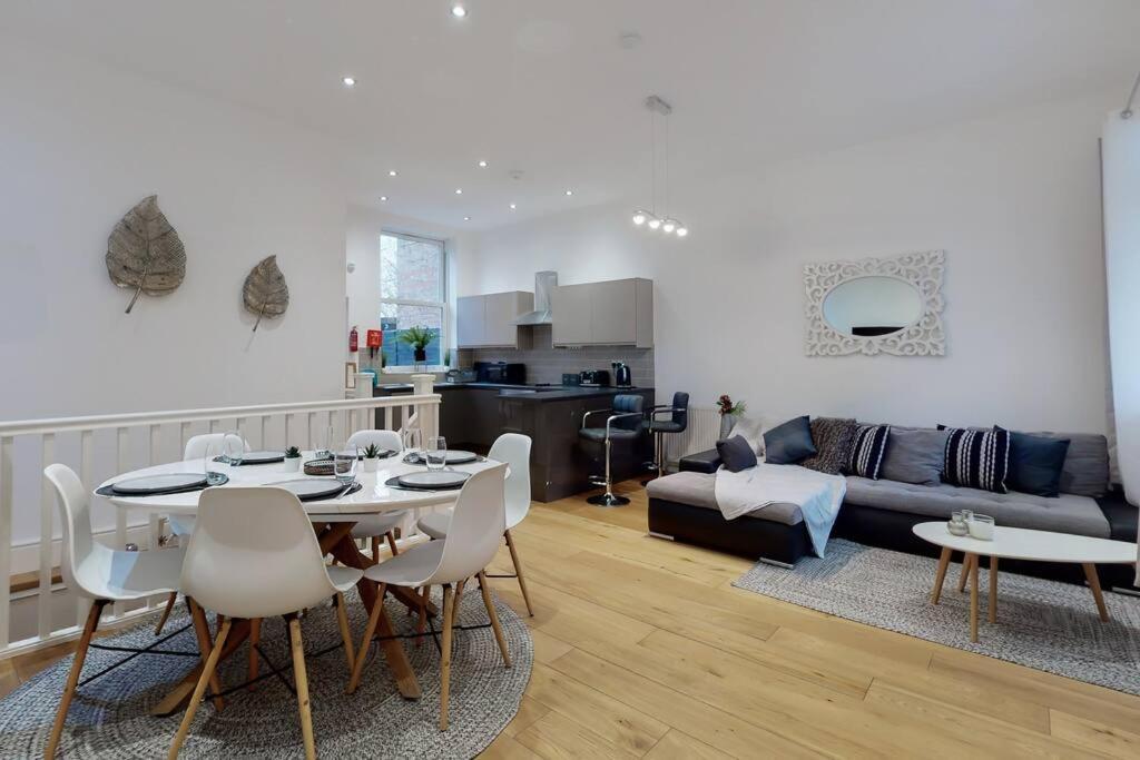 Lovely 2 Bedroom Apartment Near Highgate Station Λονδίνο Εξωτερικό φωτογραφία
