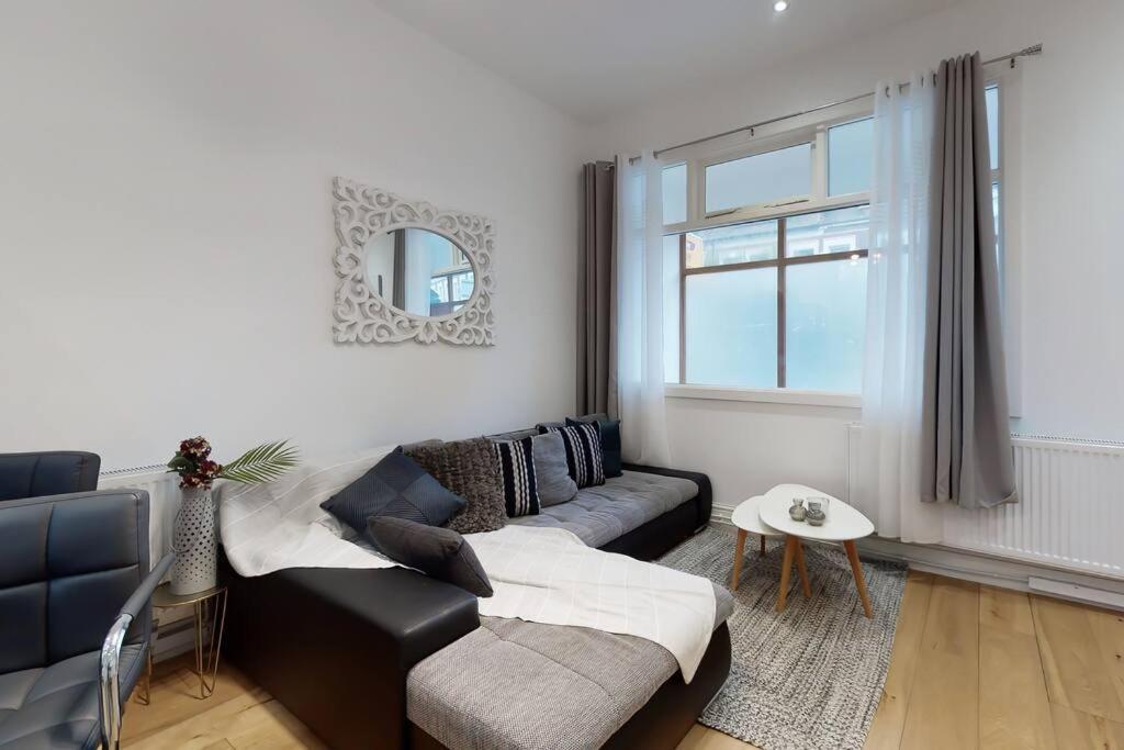 Lovely 2 Bedroom Apartment Near Highgate Station Λονδίνο Εξωτερικό φωτογραφία